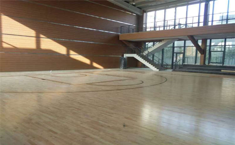 枫木木地板篮球场规格