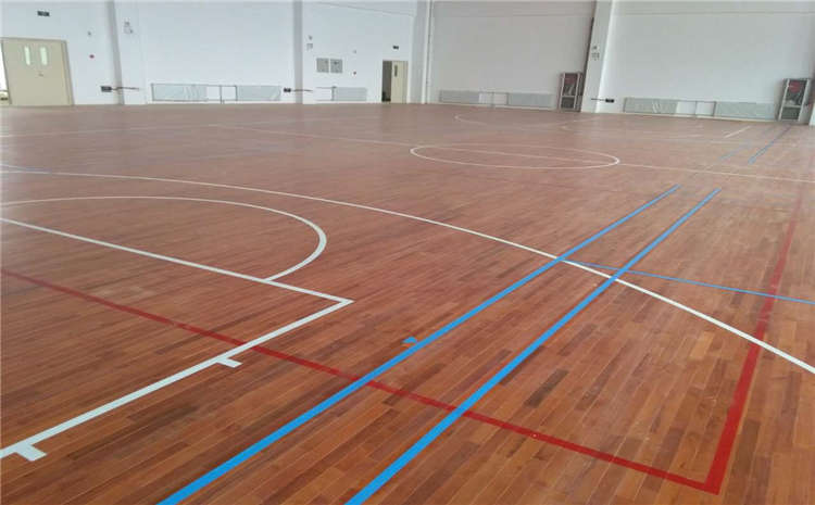 篮球木地板的结构设计
