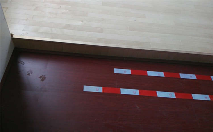 篮球场馆篮球木地板如何选择木材