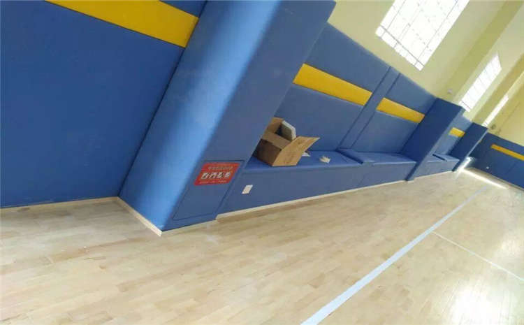 篮球场运动木地板该如何养护？