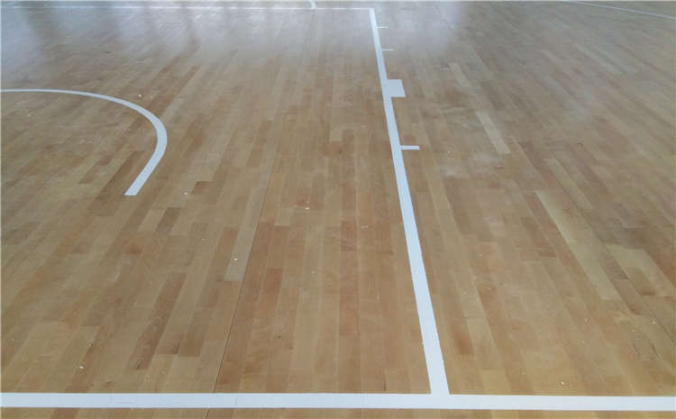 选购篮球馆运动木地板 五大差别要牢记