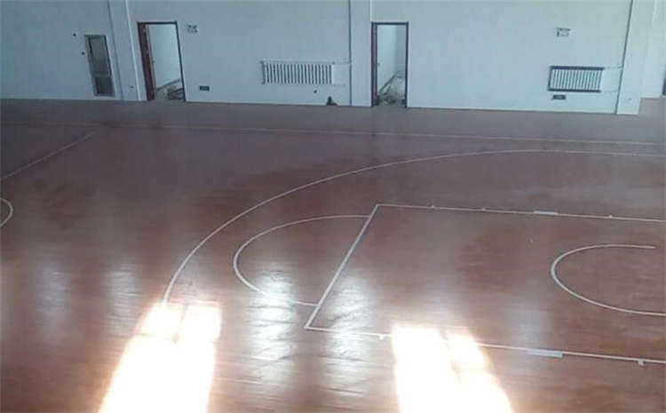 拼接板木地板篮球馆施工技术方案