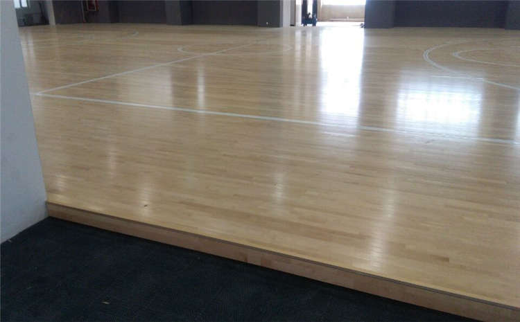 学校羽毛球馆木地板施工技术方案