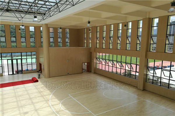 四川泸州市叙永县城西实验学校运动木地板铺设工程案例-4