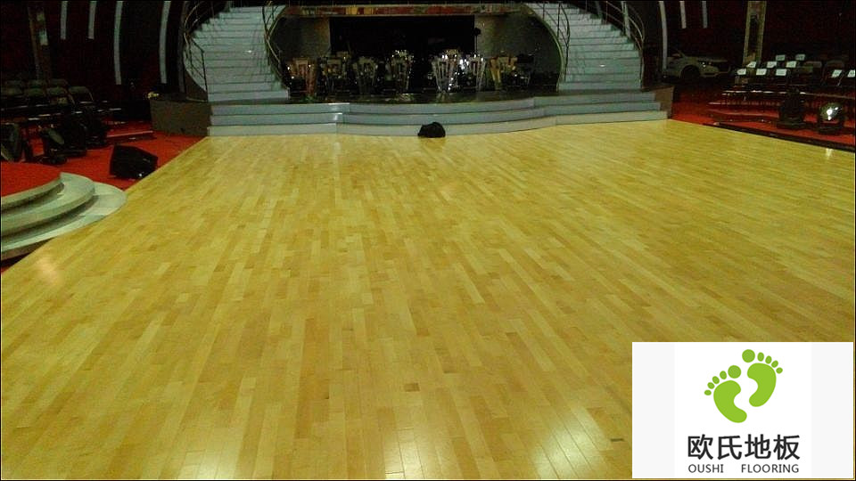 枫木舞台木地板案例-东方卫视《与星共舞》